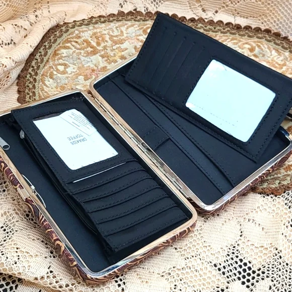 NWOT Dragonfly Faux Leather Purse Wallet Rhinestones Western Tooling Crossbody - Picture 10 of 16